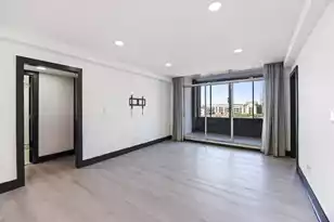 14 Lockwood Dr, Charleston, SC 29401 - Photo 10