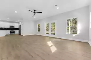 602 Sleepy Hollow Ct, Summerville, SC 29483 - Photo 18