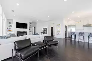 361 Cooper River Dr, Mount Pleasant, SC 29464 - Photo 12