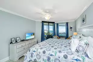 8000 Palmetto Dr, Isle Of Palms, SC 29451 - Photo 18