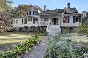 517 Carolina Ave W, Summerville, SC 29483 - Photo 1