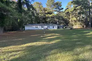 2704 Lizzie Creek Rd, Summerton, SC 29148 - Photo 2