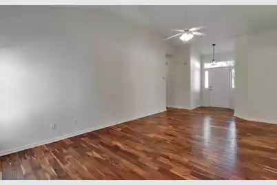 434 Piazza Court S, Mount Pleasant, SC 29464 - Photo 4