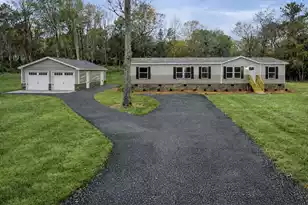 105 Martin Dr, Eutawville, SC 29048 - Photo 2