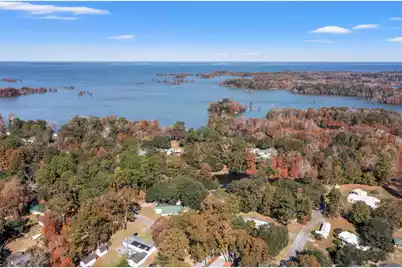 109 Cove Lane, Eutawville, SC 29048 - Photo 2