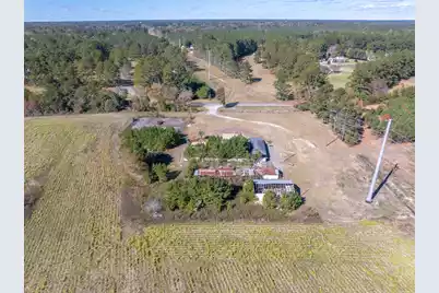218 Clubhouse Circle, Saint George, SC 29477 - Photo 6