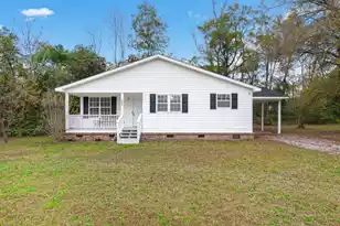 121 Franklin St, Holly Hill, SC 29059 - Photo 1