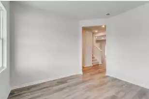 781 Meadowbrook Ln, Summerville, SC 29486 - Photo 2