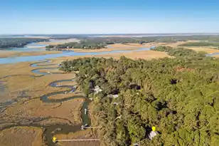 8525 Middleton Point Ln, Edisto Island, SC 29438 - Photo 34