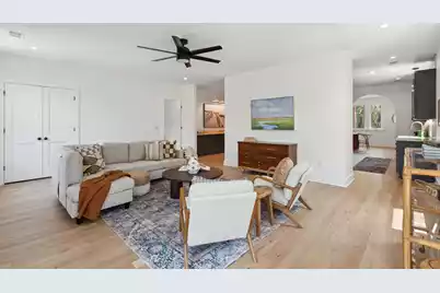 1012 Erie Avenue E, Folly Beach, SC 29439 - Photo 18