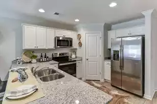 226 Central Creek Dr, Goose Creek, SC 29445 - Photo 6