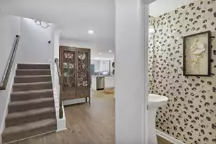 226 Central Creek Dr, Goose Creek, SC 29445 - Photo 2