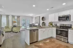 226 Central Creek Dr, Goose Creek, SC 29445 - Photo 4