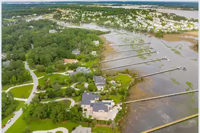 4145 Colonel Vanderhorst Circle, Mount Pleasant, SC 29466 - Photo 4