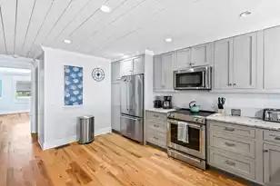 6400 Palmetto Dr, Isle Of Palms, SC 29451 - Photo 8