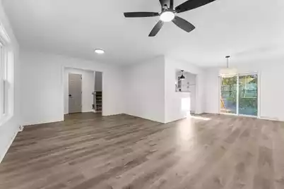 325 Fairington Drive, Summerville, SC 29485 - Photo 8