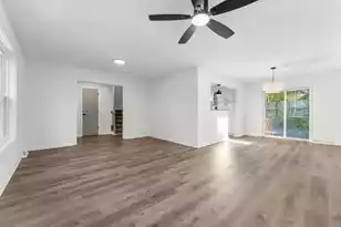 325 Fairington Dr, Summerville, SC 29485 - Photo 8