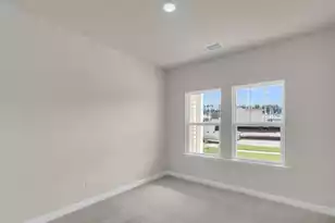 5050 Blackberry Ln Ln, Ravenel, SC 29470 - Photo 6