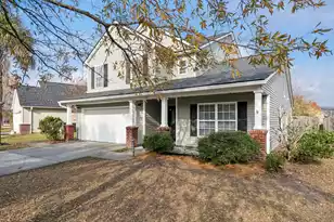 437 Dovetail Cir, Summerville, SC 29483 - Photo 2