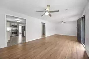 1903 Grayson St, North Charleston, SC 29405 - Photo 4