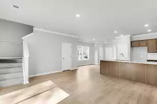 209 Central Creek Dr, Goose Creek, SC 29445 - Photo 8