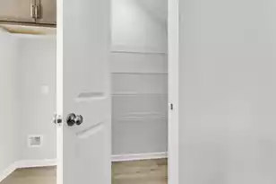 221 Central Creek Dr, Goose Creek, SC 29445 - Photo 8