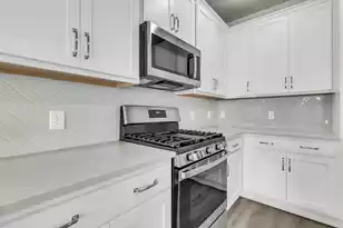 912 Dusk Dr, Summerville, SC 29486 - Photo 12