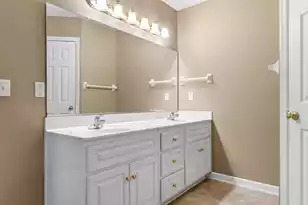 382 Orangepark Dr, Orangeburg, SC 29115 - Photo 14