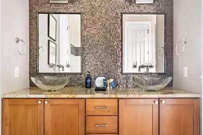 616 Erie Avenue E, Folly Beach, SC 29439 - Photo 20