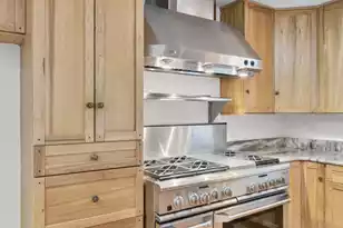 139 Pecan Dr, Summerville, SC 29483 - Photo 12