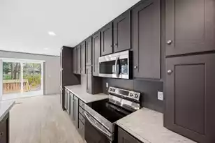 105 Praxis Ct, Cottageville, SC 29435 - Photo 4