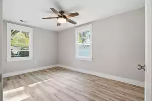 1855 Dogwood Rd, Charleston, SC 29414 - Photo 10