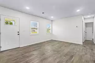 3043 Terry Dr, North Charleston, SC 29405 - Photo 4