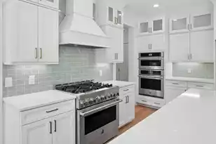 2027 River Bend Dr, James Island, SC 29412 - Photo 6