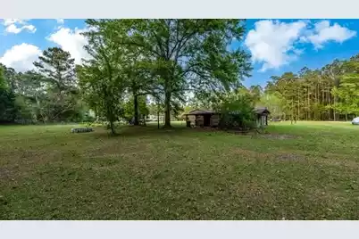 324 End Drive W, Moncks Corner, SC 29461 - Photo 4