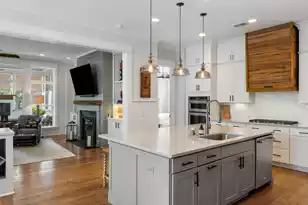 1517 Mossy Br Wy, Mount Pleasant, SC 29464 - Photo 10