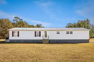 1640 Calamus Pond Rd, Summerville, SC 29486 - Photo 6