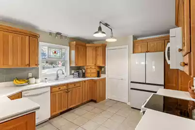 16 Basilica Avenue N, Hanahan, SC 29410 - Photo 10