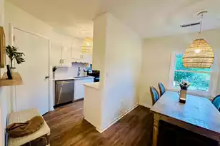 936 Lansing Dr, Mount Pleasant, SC 29464 - Photo 8