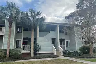 1481 Center St, Mount Pleasant, SC 29464 - Photo 1