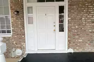 126 Alexander St, Charleston, SC 29403 - Photo 2