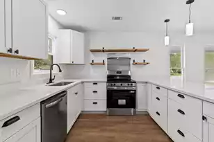 100 Brevard Ct, Summerville, SC 29486 - Photo 10