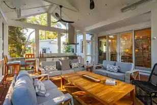 304 4th Ave, Mount Pleasant, SC 29464 - Photo 18