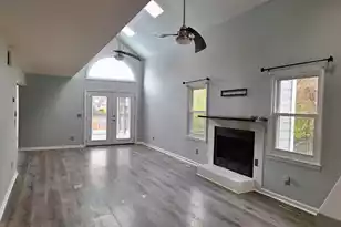 735 Lake Frances Dr, Charleston, SC 29412 - Photo 4