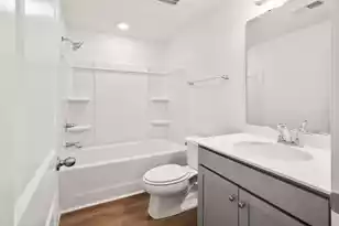 4633 Forest Hills Dr, North Charleston, SC 29418 - Photo 16