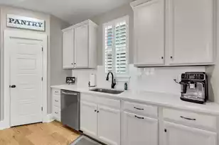 3587 Backshore Dr, Mount Pleasant, SC 29466 - Photo 12