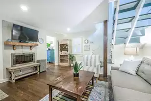 425 King St, Mount Pleasant, SC 29464 - Photo 14