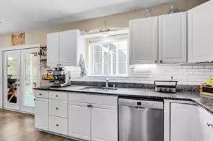 12 Creek Bend Dr, Summerville, SC 29485 - Photo 8