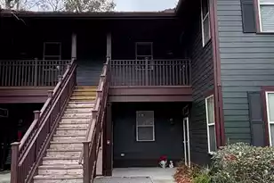 5565 Colonial Chatsworth Cir, North Charleston, SC 29418 - Photo 2