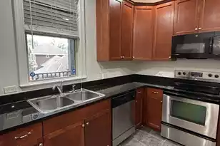 5565 Colonial Chatsworth Cir, North Charleston, SC 29418 - Photo 10